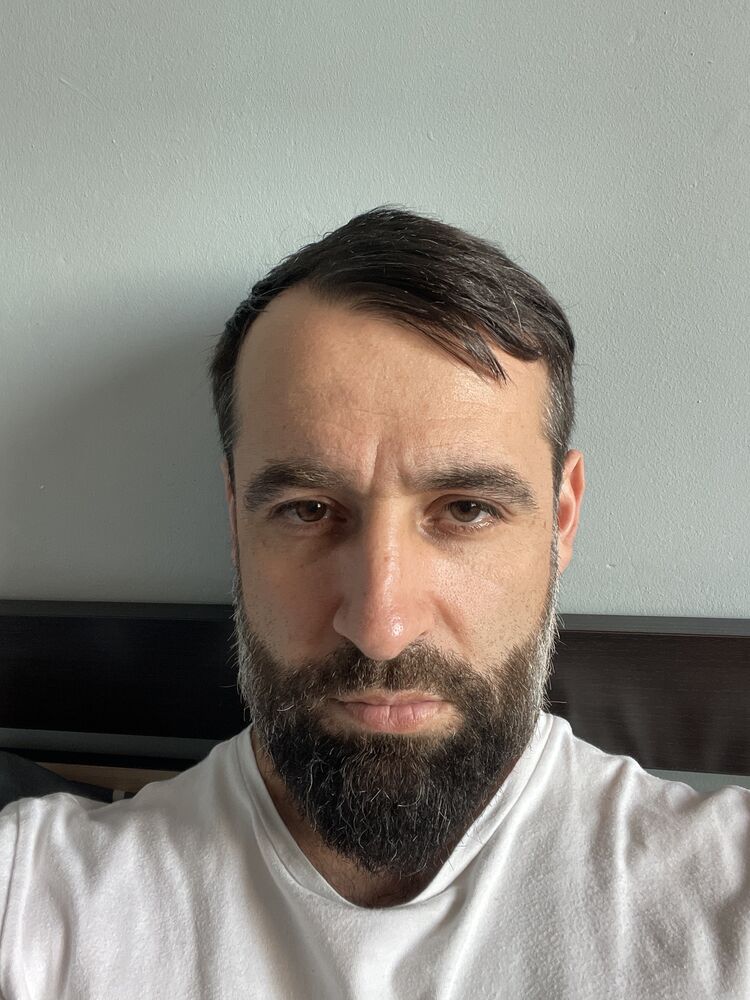 52966868  , 40 ,    