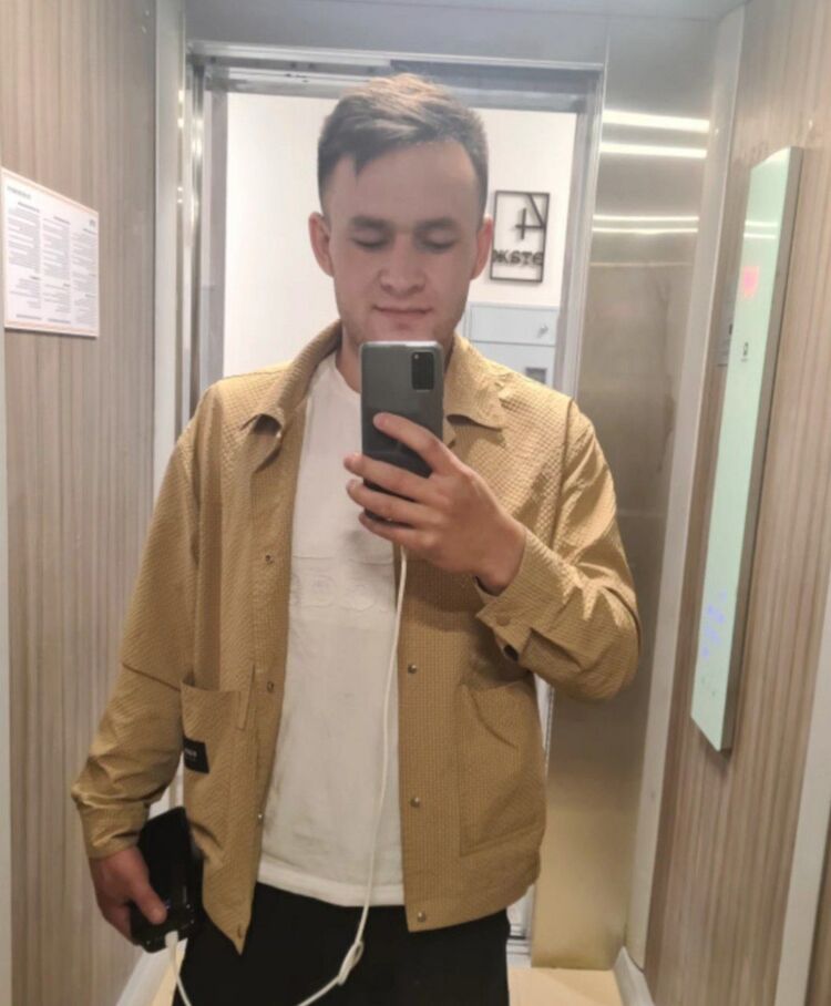  49189448  Ismanov Mura, 28 ,    
