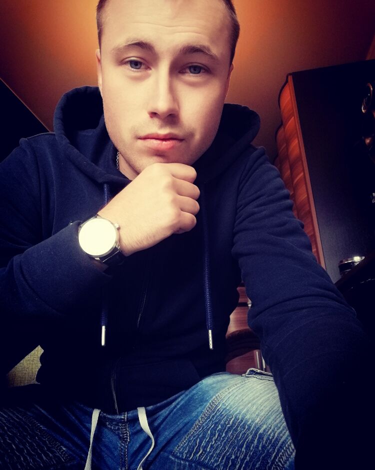  44456678  , 34 ,    