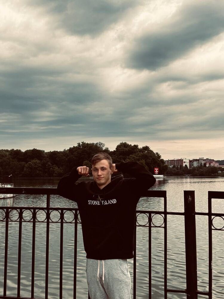 ���� 55540248 ����� �����, 18 ���, ���� ���������� � Bielany Wroclawskie