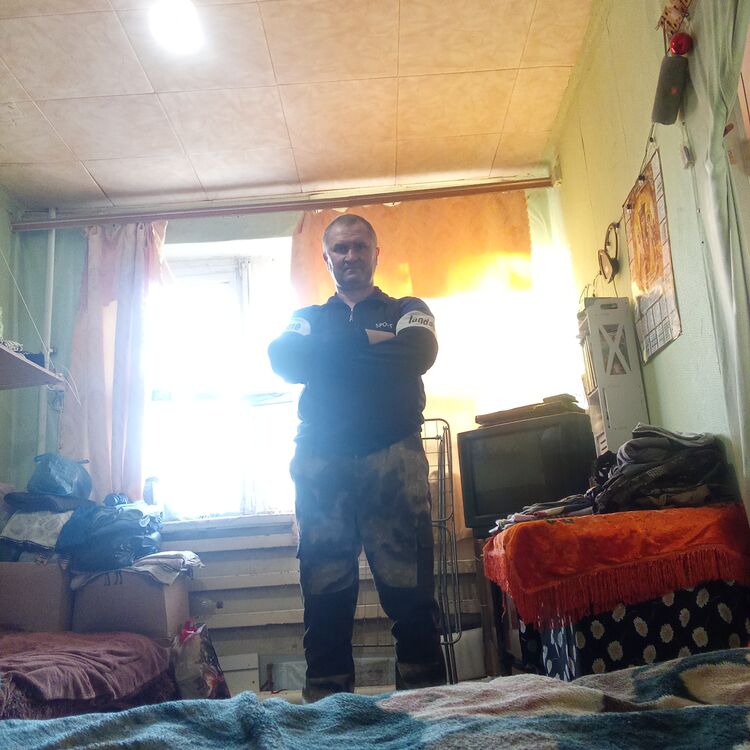  50573028  , 46 ,    