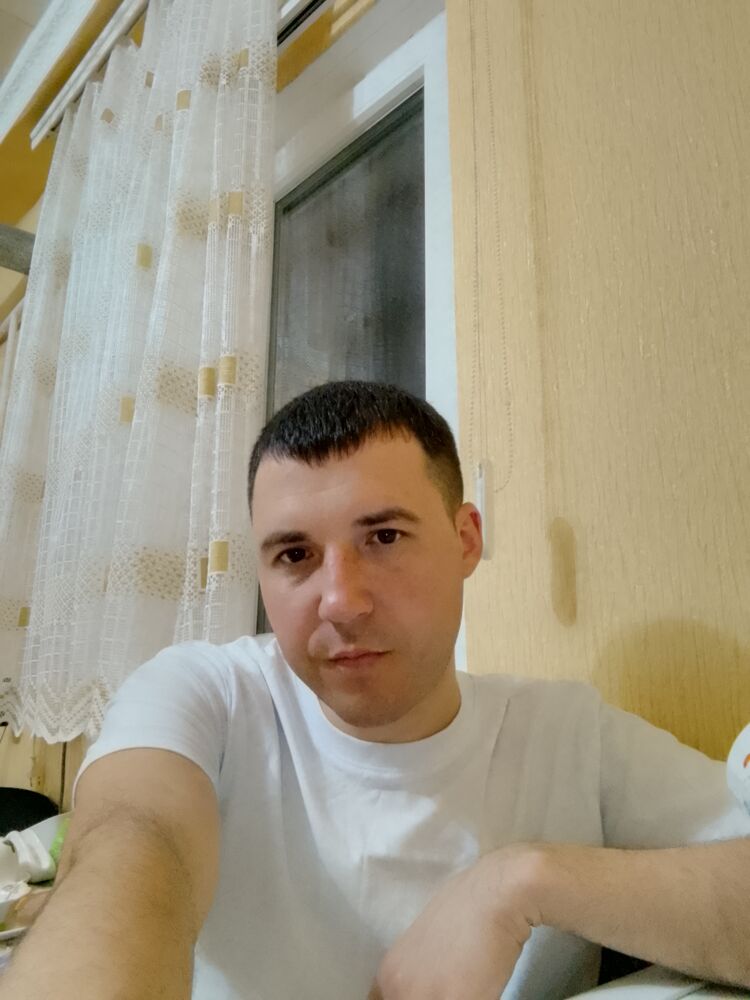  41873408  , 33 ,    