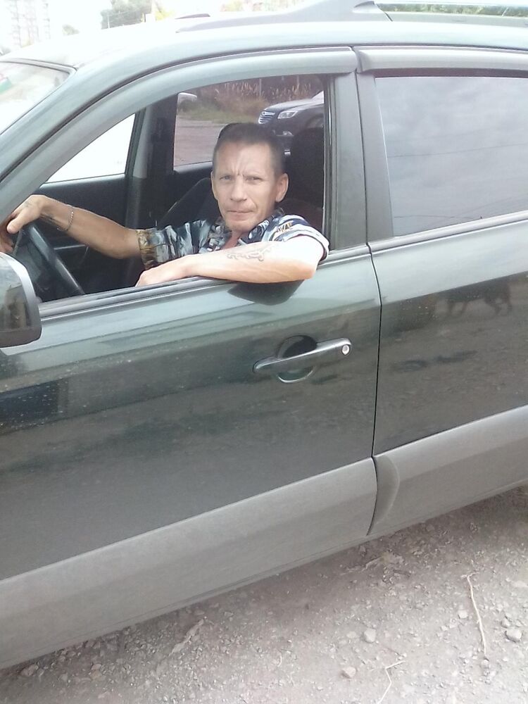  43863538  MISHANYA, 54 ,    