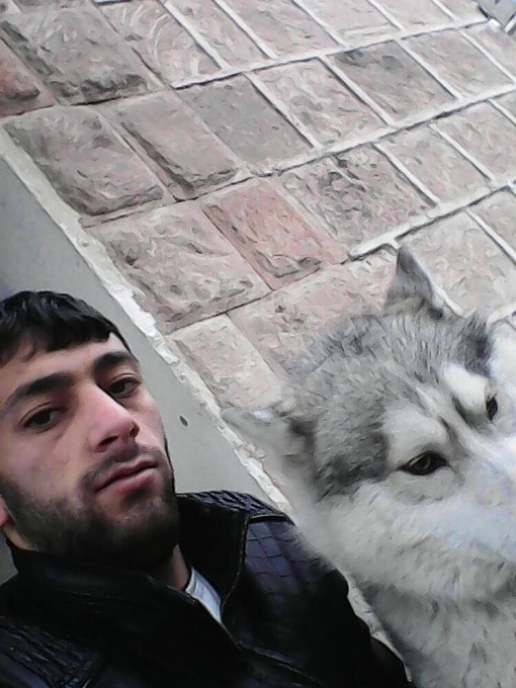 ,   Petros, 32 ,   , 