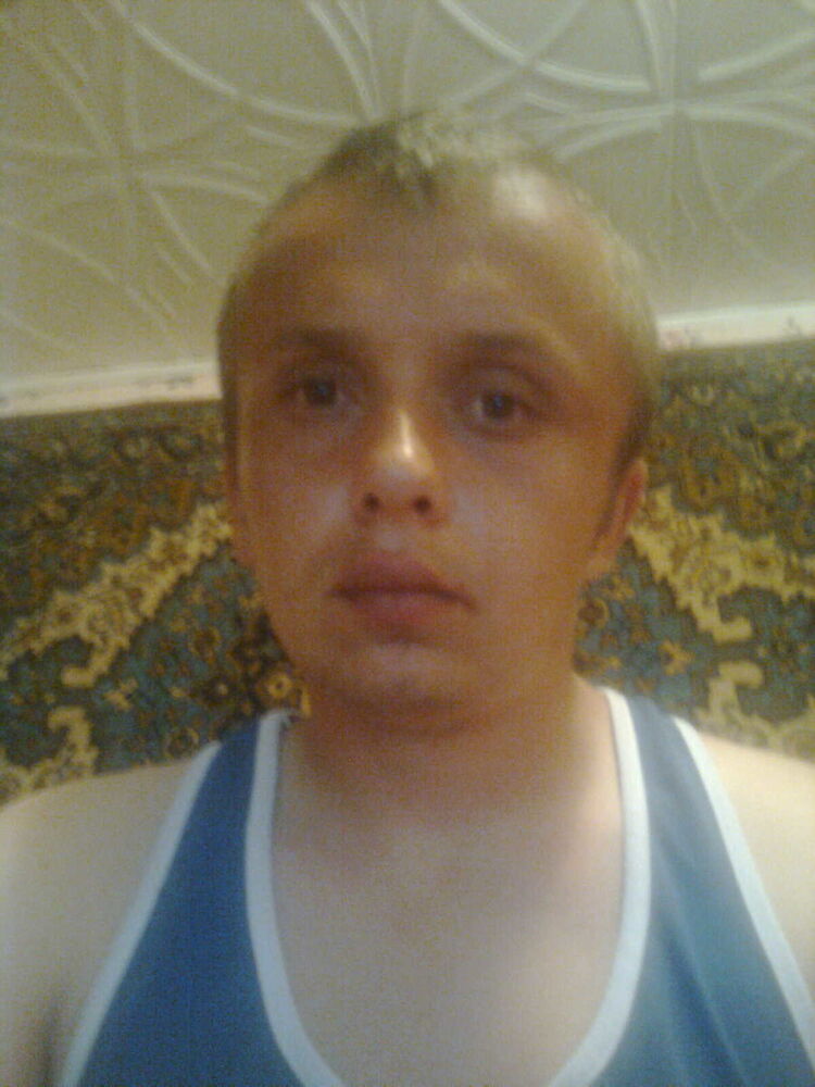 4710448  Maksim, 35 ,    