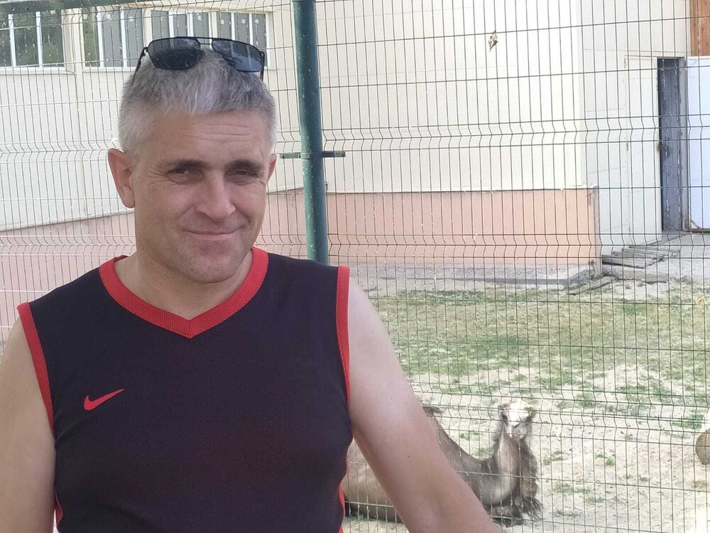  53168838  , 45 ,    --