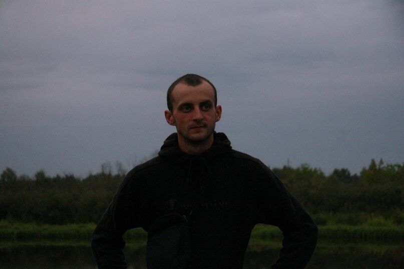  11271658  Nik, 28 ,    