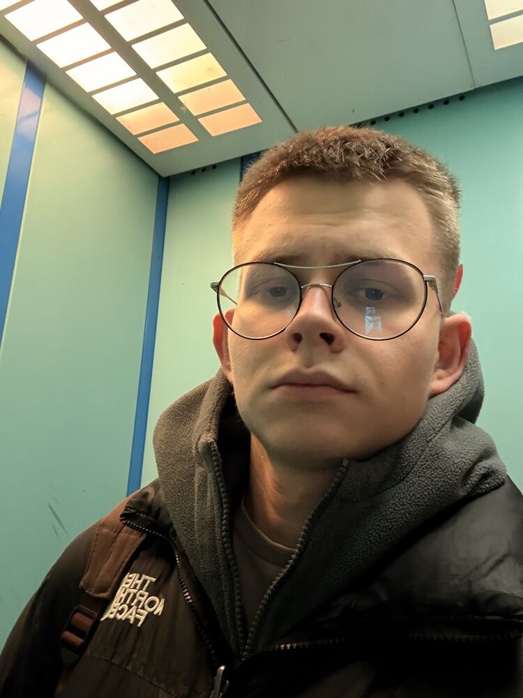  54471548  Champion, 20 ,     