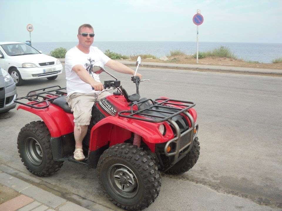  ,   Aleksandr, 44 ,   ,   , c 