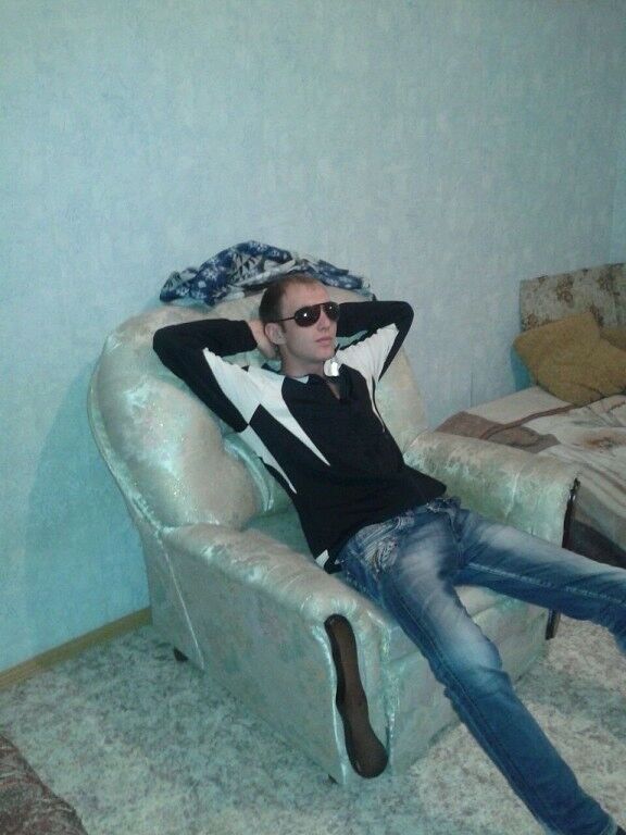  10389948  , 34 ,    