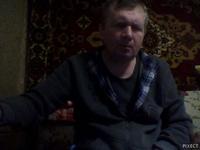  33609888  Vladimir, 50 ,    