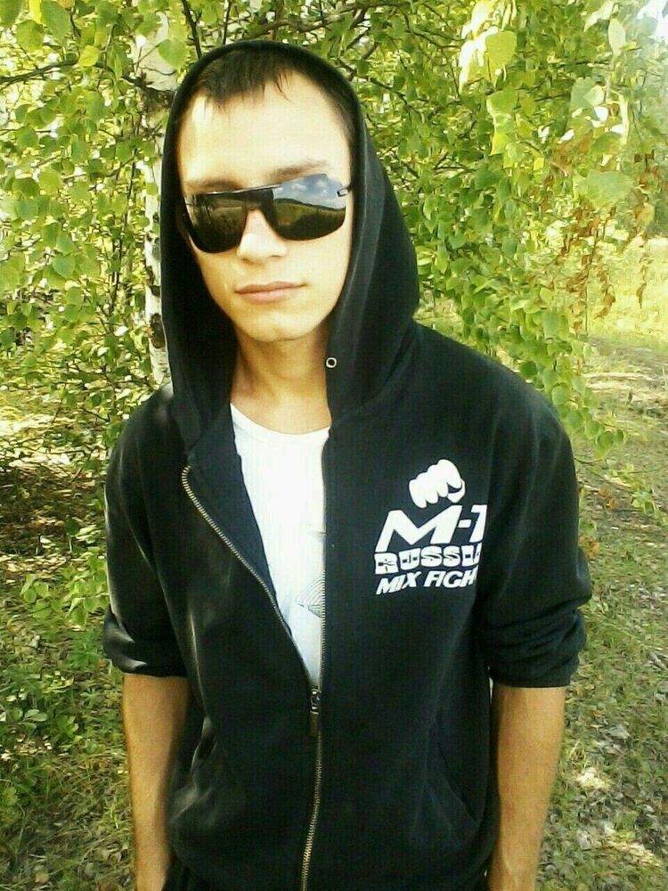  24651758  Alexey, 29 ,    