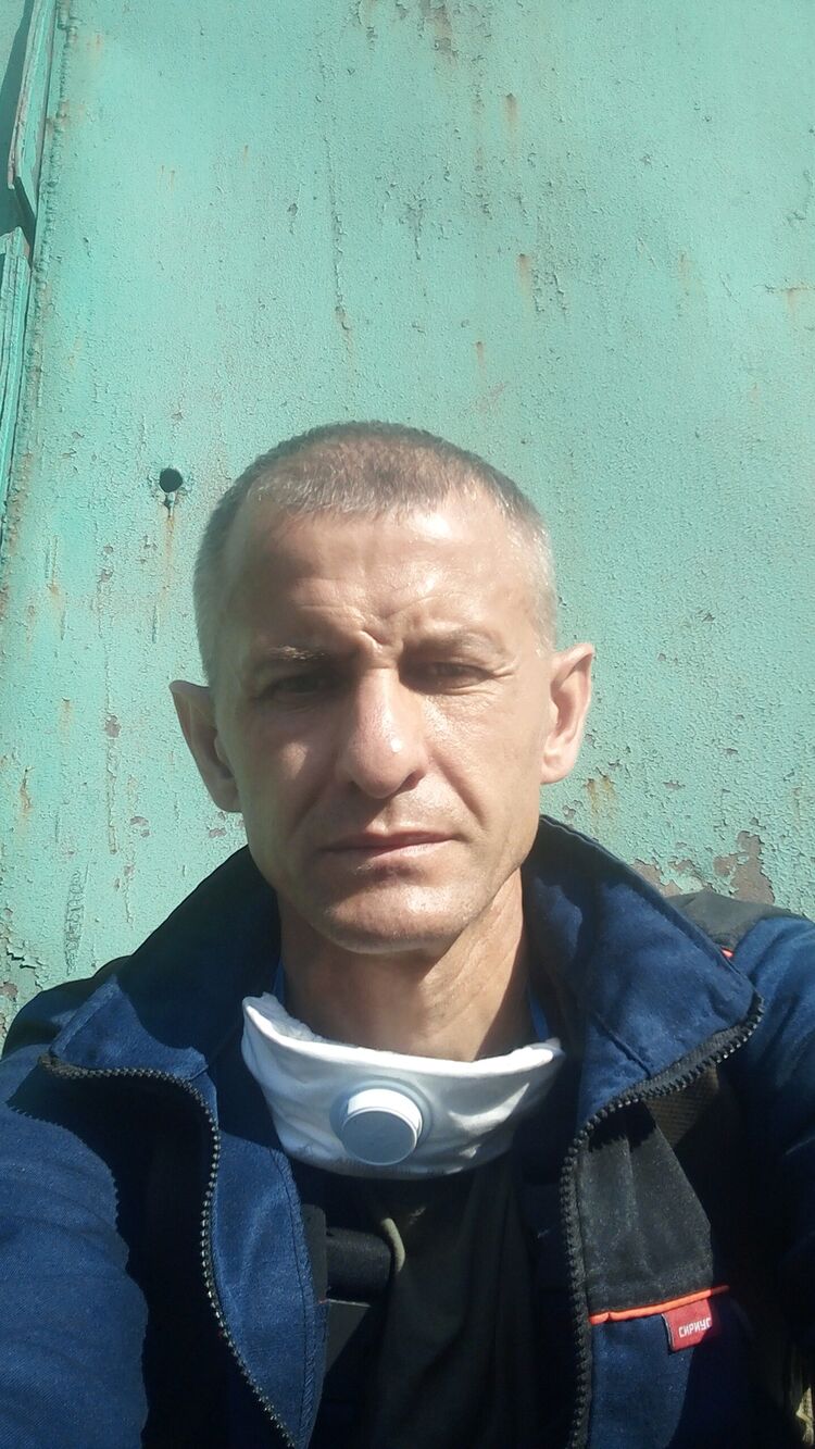  46896278  , 47 ,     
