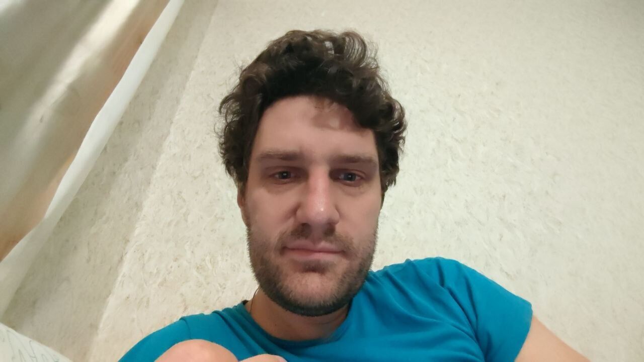  54006288  , 37 ,    