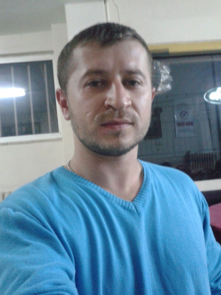  8132288  Ivan, 34 ,    