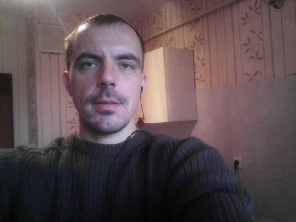  5684748  Reymisterio, 43 ,    