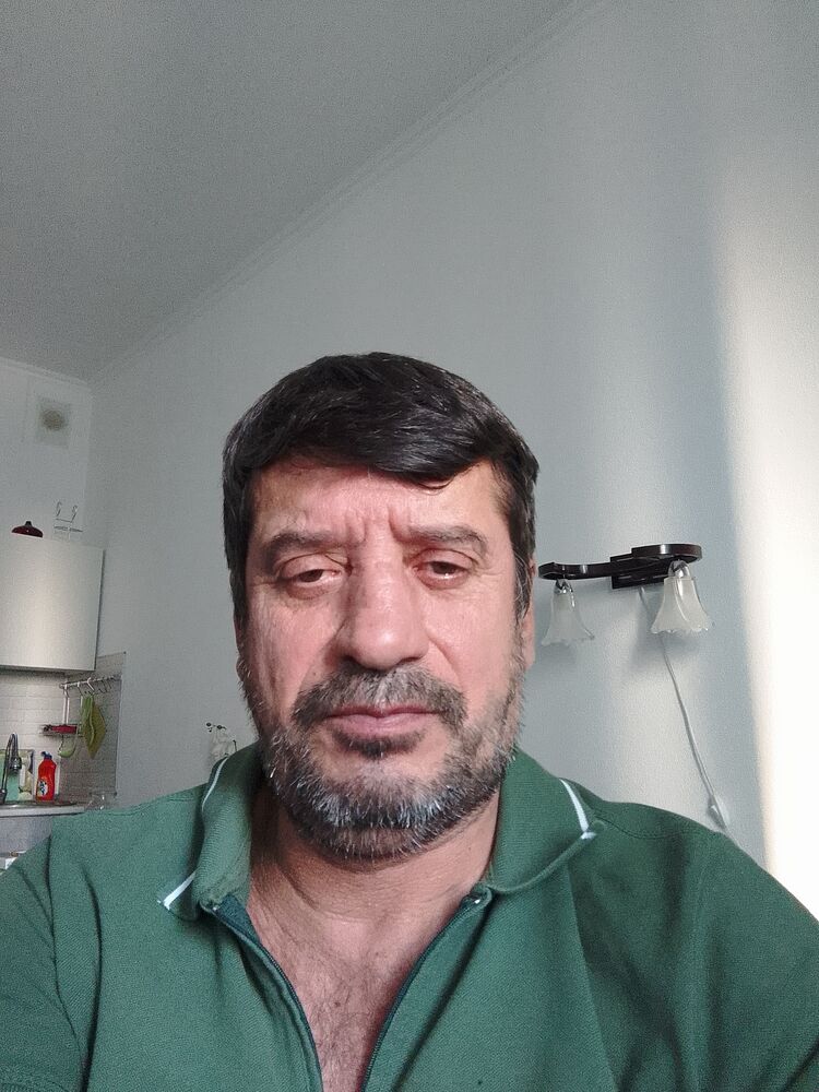  49842748  , 49 ,    