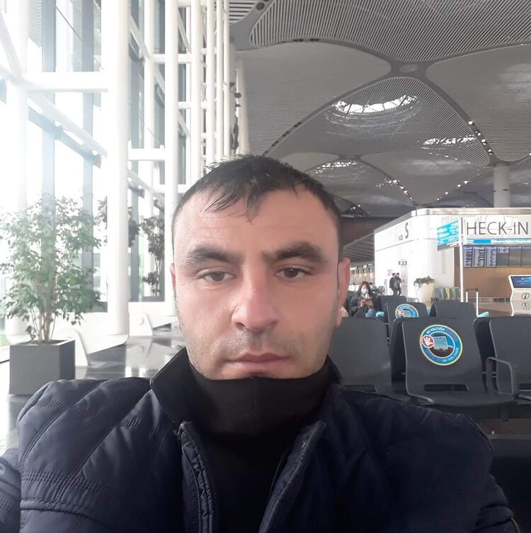  47340598  Mehmet, 40 ,    