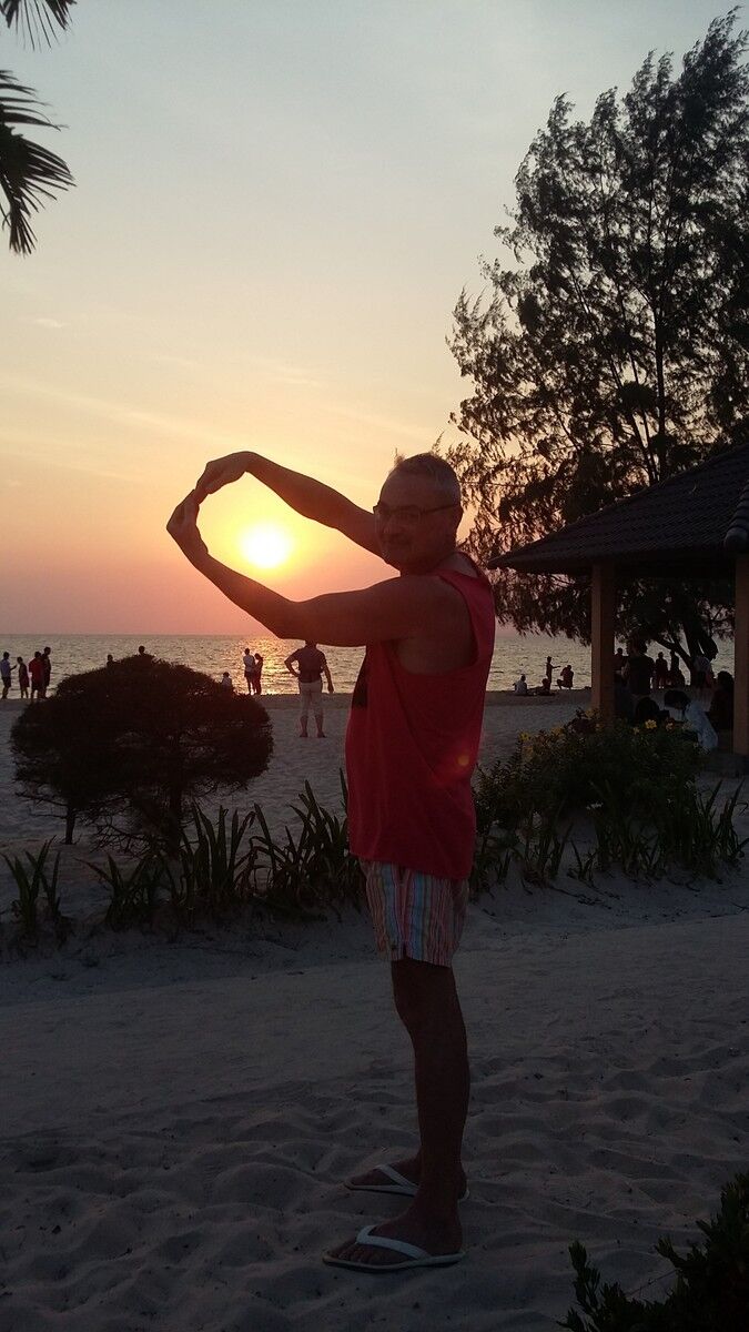  ,   Rinat, 62 ,   ,   , c 