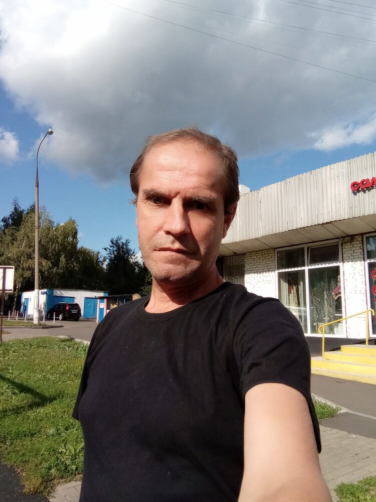  38226288  , 52 ,    