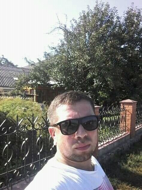  14263718  Anton, 35 ,    
