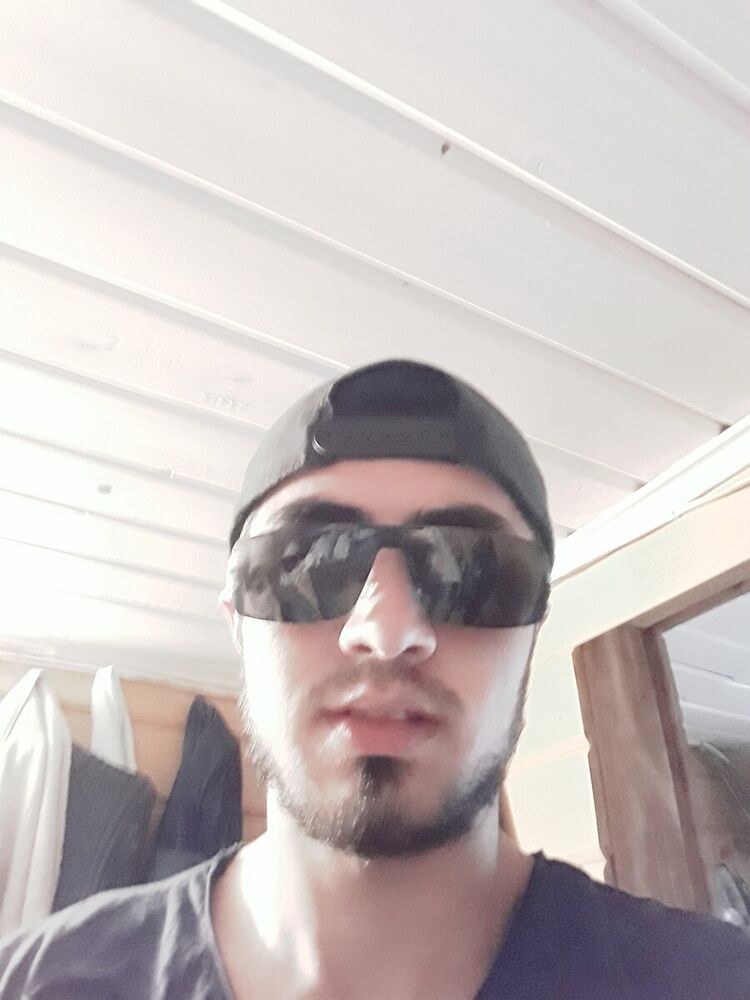  20897528  Sulaymon, 25 ,    -