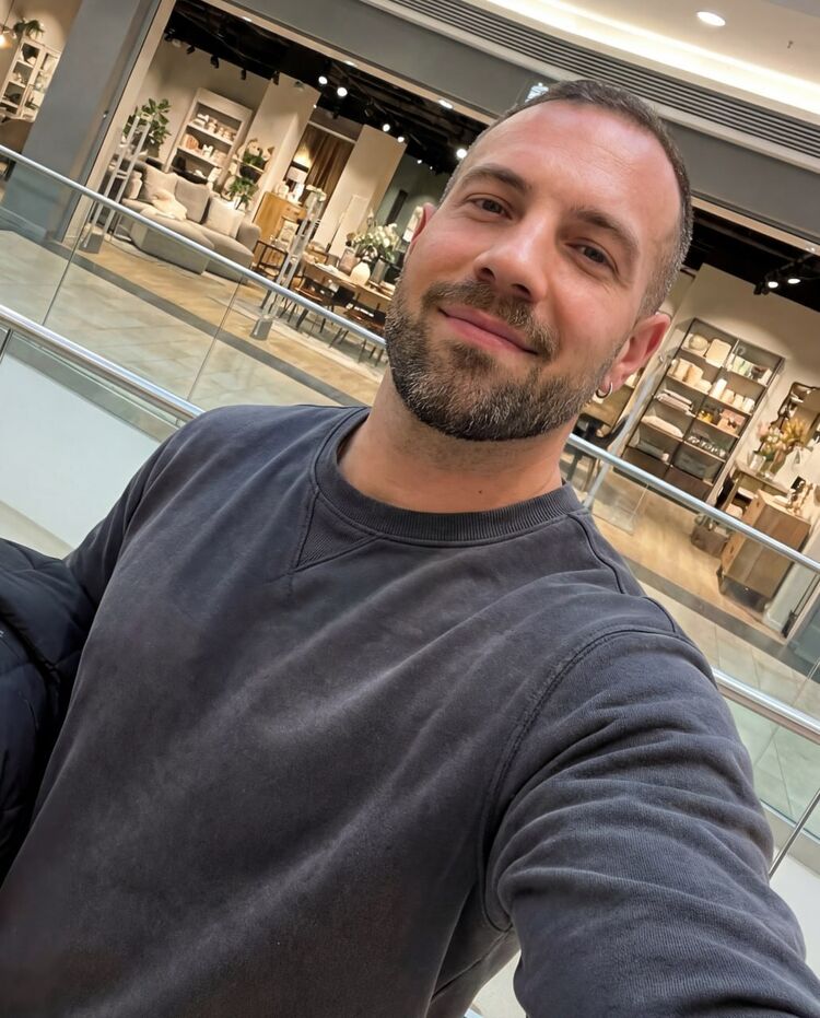 ���� 55609798 ������� ������, 37 ���, ���� ���������� � ����������