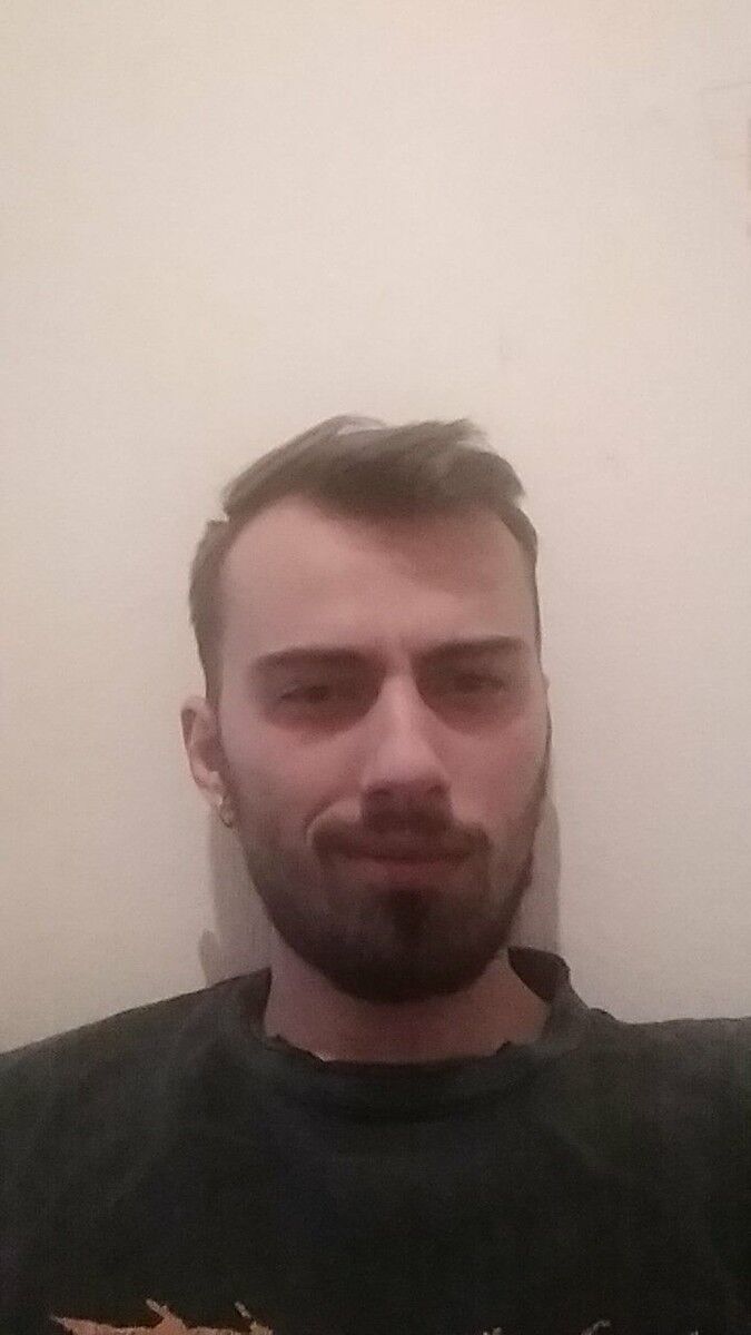  18557668  , 34 ,    