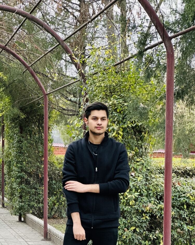 ���� 46001148 ����� Usman khalid, 23 ����, ���� ���������� � �������