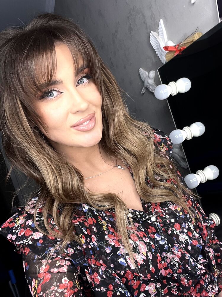  --,   , 33 ,  