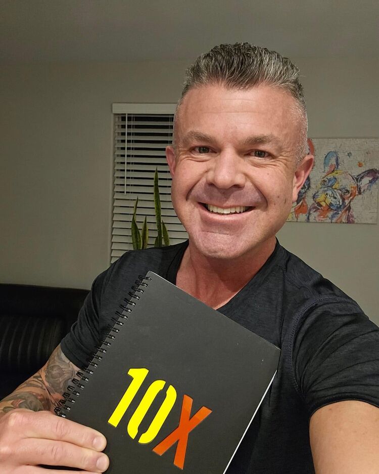  Venturina,   Antonio Na, 48 ,   ,   