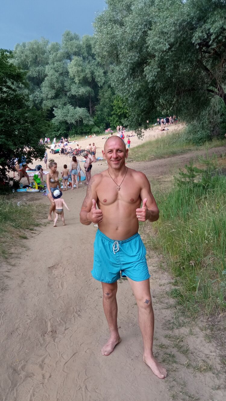  ,   Alexander, 45 ,     , c 
