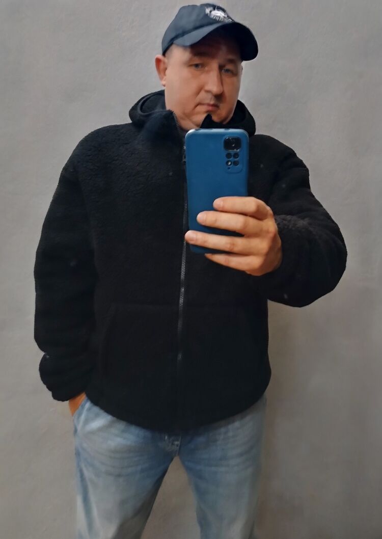  53997088  Aleksei, 40 ,    