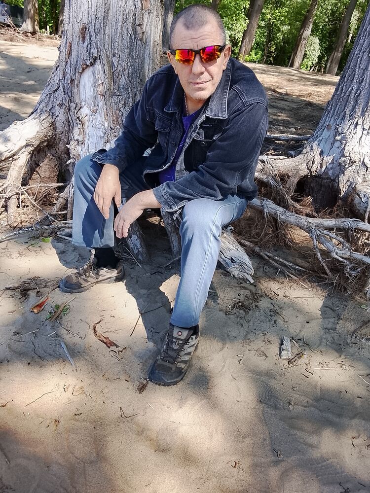  ,   , 52 ,     , c 