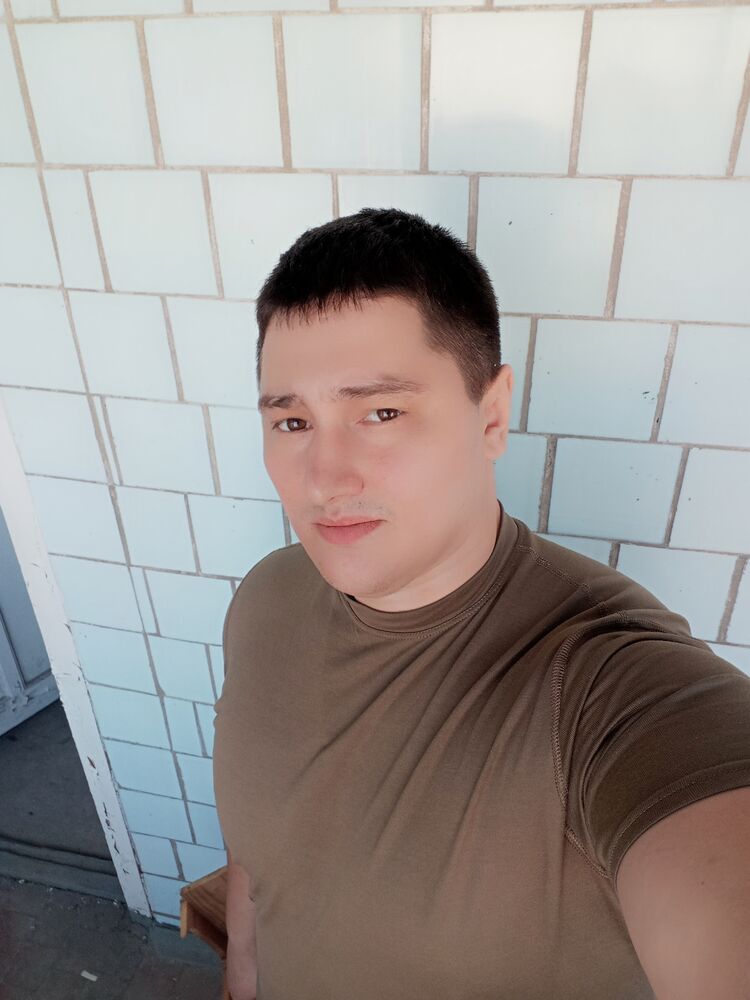  37594118  , 27 ,    