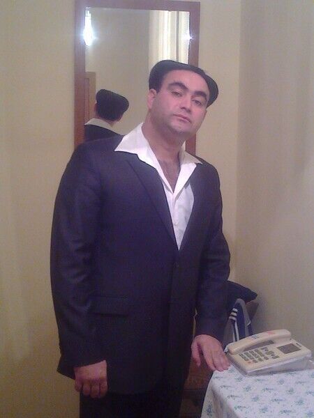  ,   Ali, 45 ,   ,   