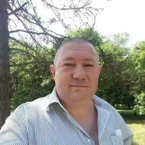  11381058  AZAR, 57 ,    