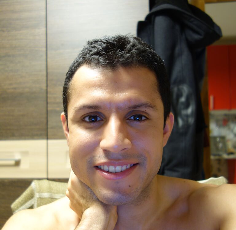  ,   Jonas, 40 ,   ,   , c , 
