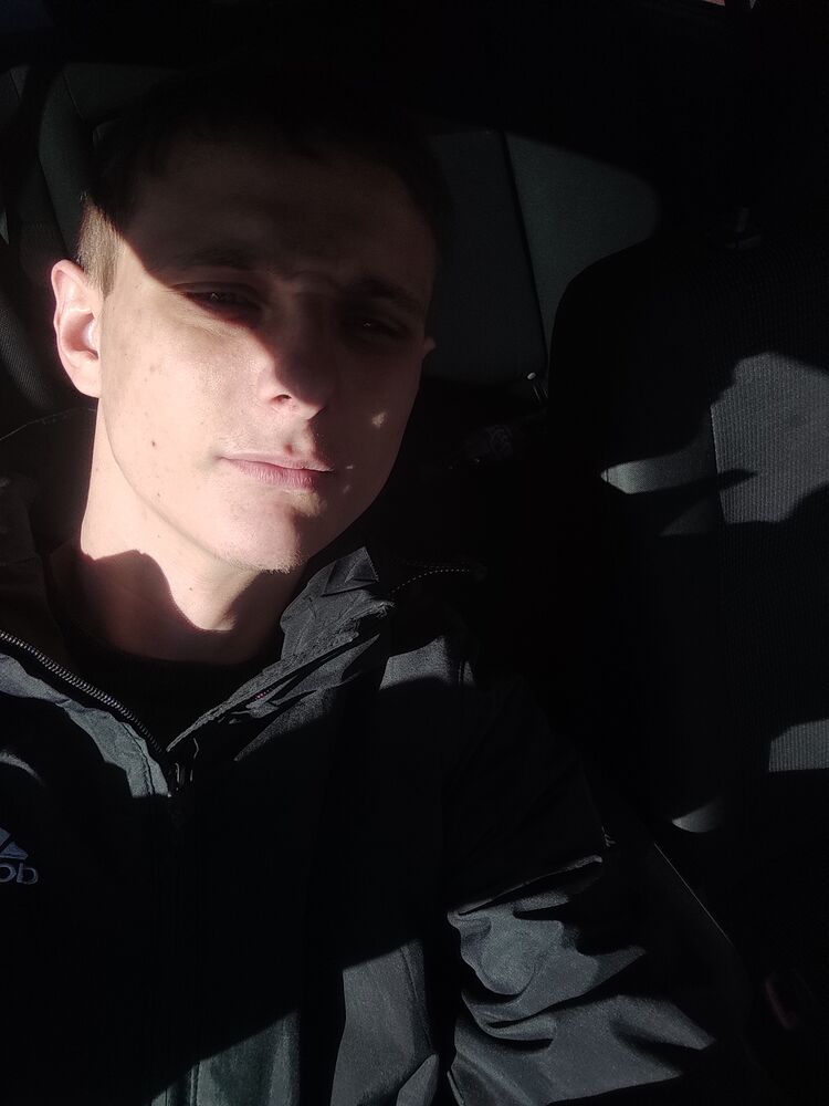  31809038  Dan, 27 ,    