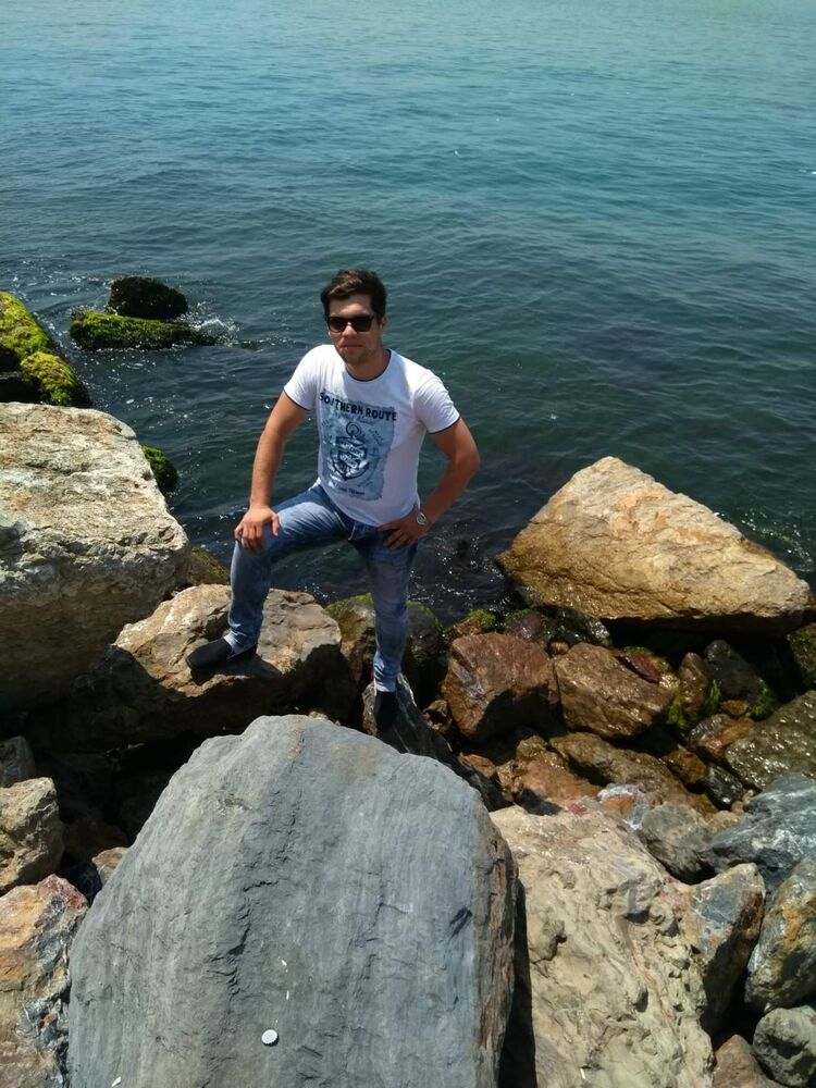  45461488  Sher, 31 ,    