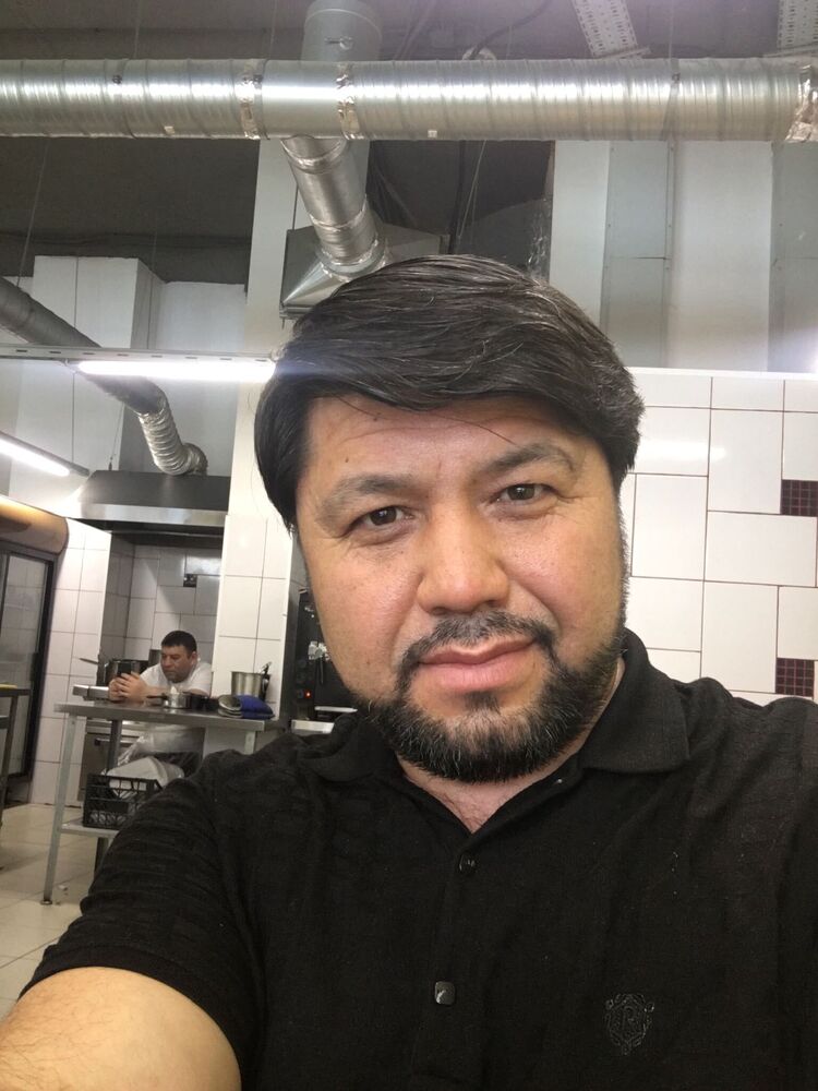  44957348  Nodir, 44 ,    Adorf