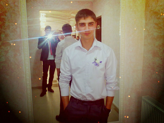  ,   Dima, 30 ,   