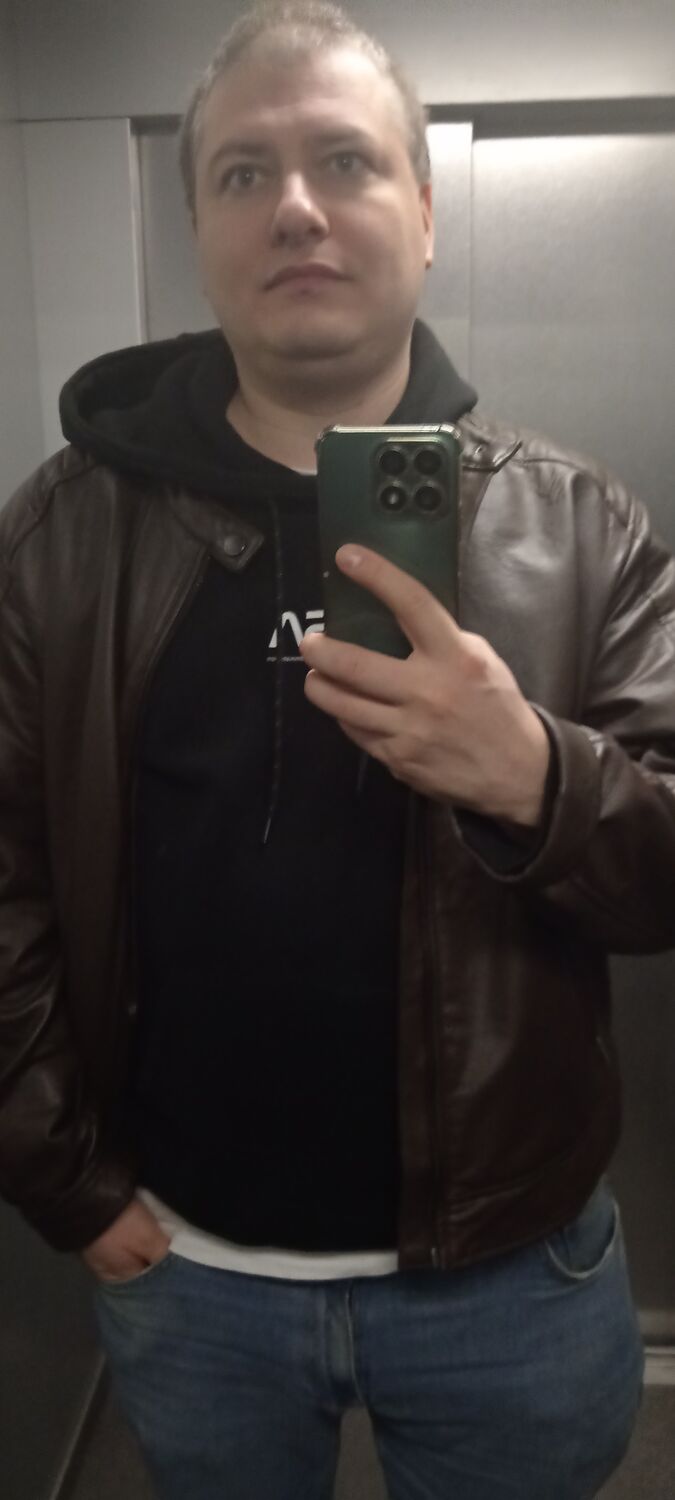  51035048  , 37 ,    