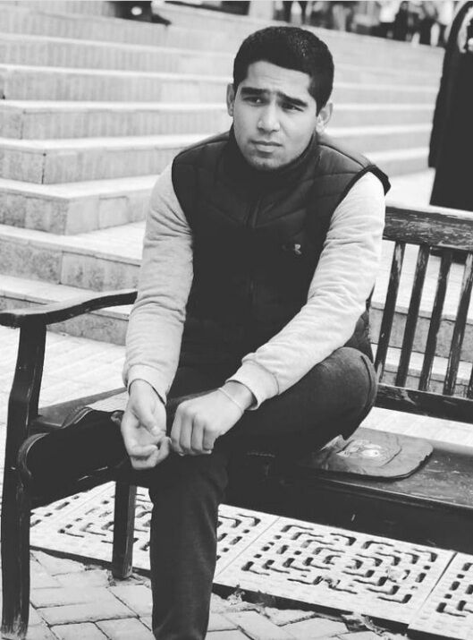  ,   Kamron, 25 ,   ,   , c , 
