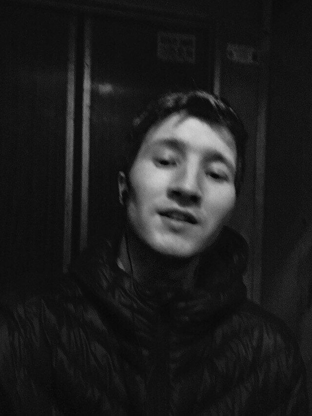  23773558  Nikita, 30 ,    