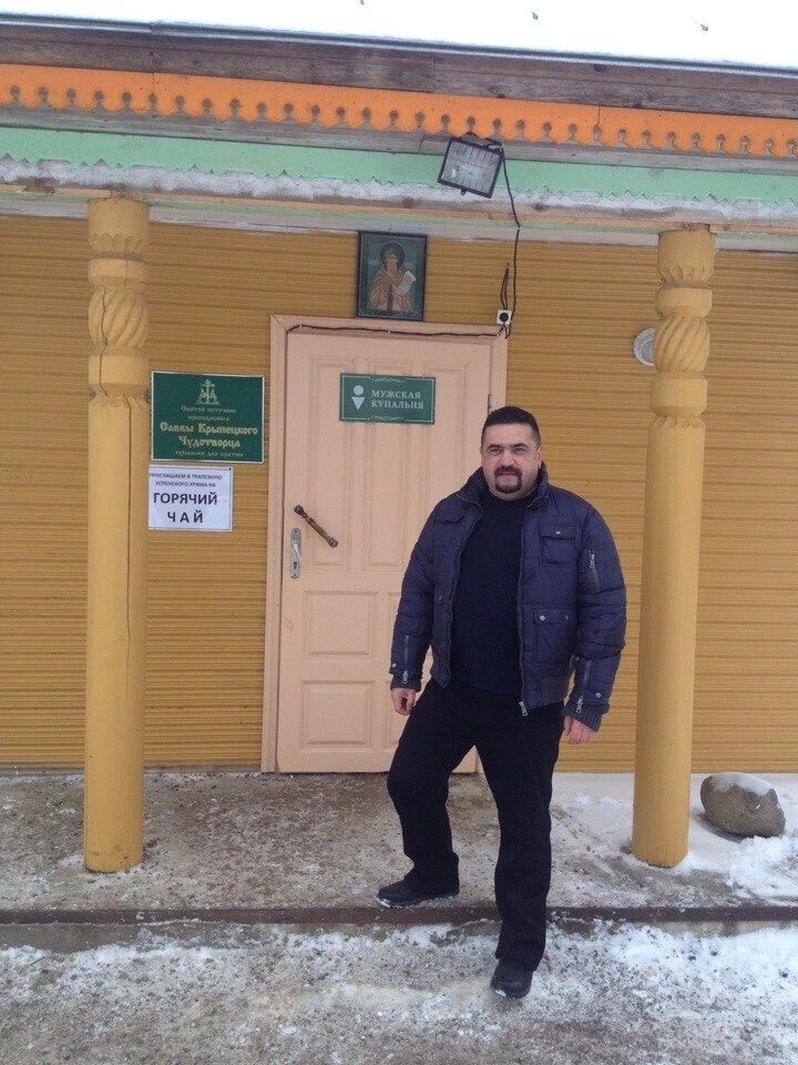  49998948  Andrei, 47 ,    