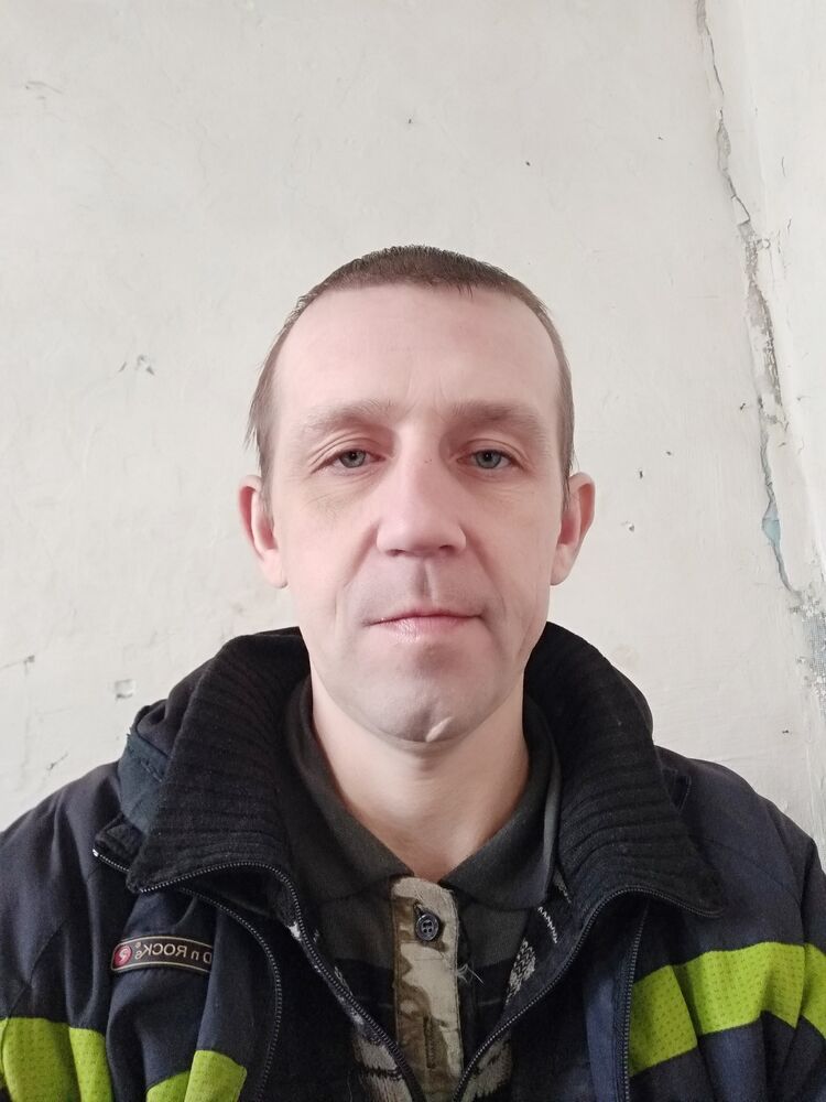  33142448  , 38 ,    