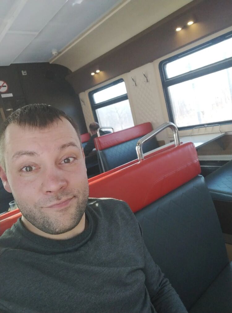  40474718  , 33 ,    -