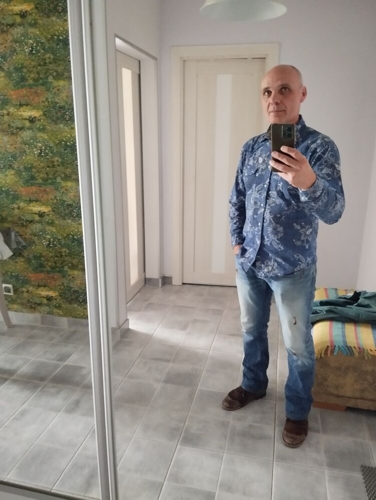 51428078  , 54 ,    