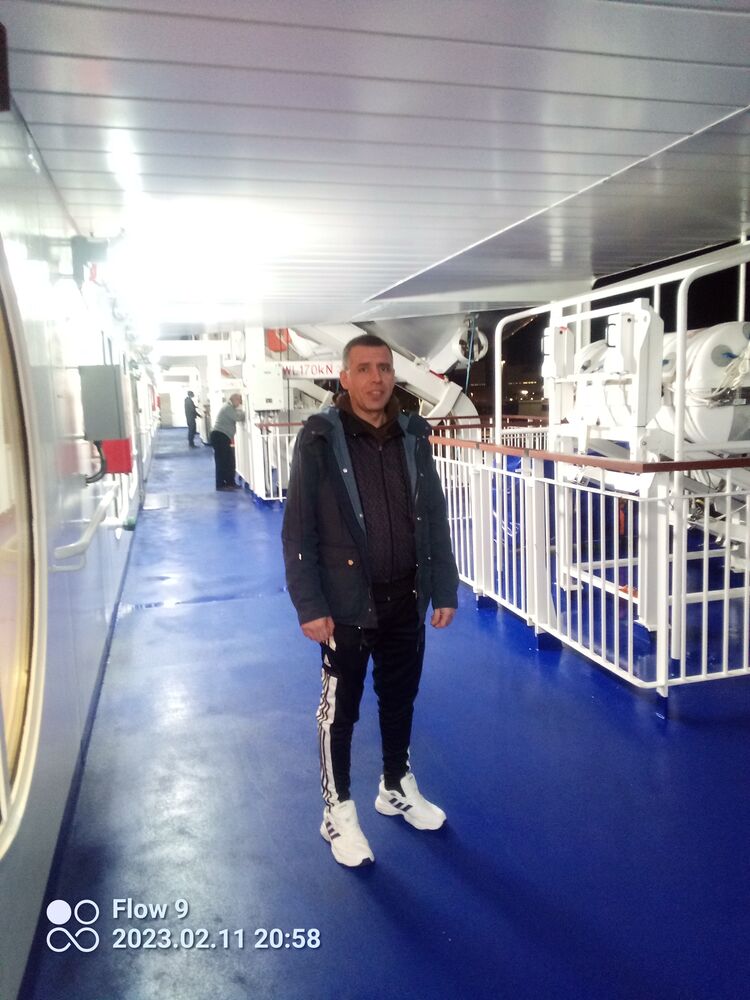  33550778  Pavel, 42 ,    Warszawa